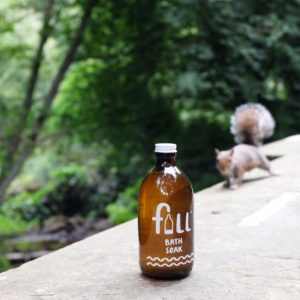 Fill Refill Forest Bath Soak with squirrel 